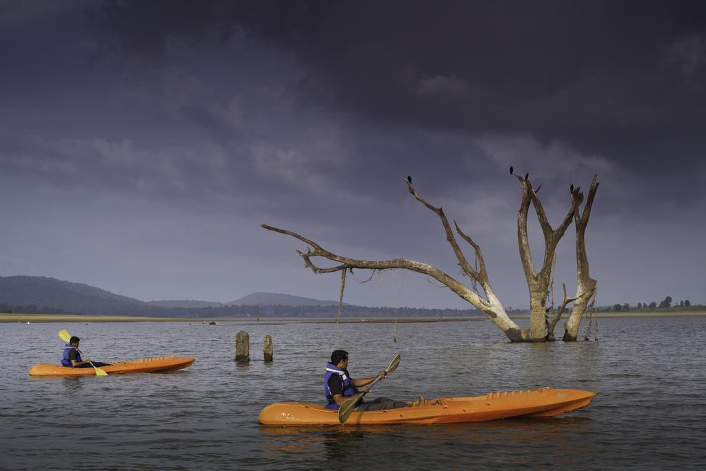 The Serai Kabini Begūr Esterno foto