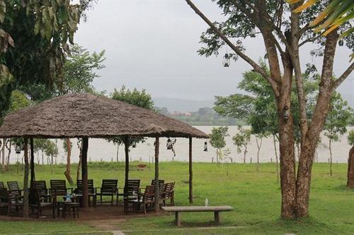 Hotel The Serai Kabini Begūr Esterno foto